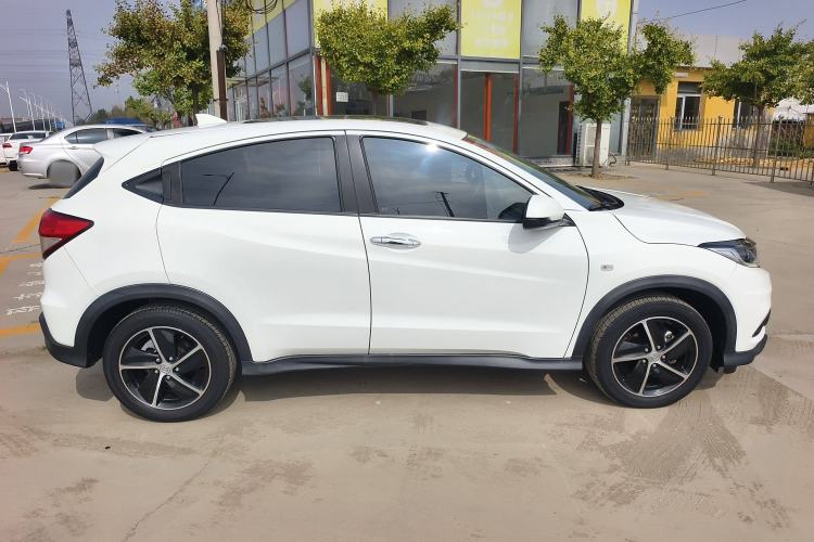 Used Honda Vezel 2020 1.5L CVT Pioneer Edition
