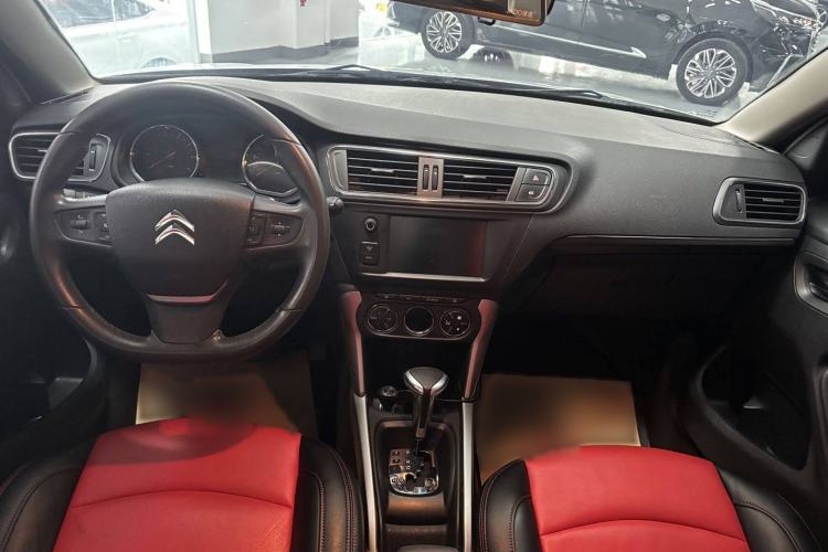 Used Citroen C3-XR 2015 1.6L Automatic Pioneer Model
