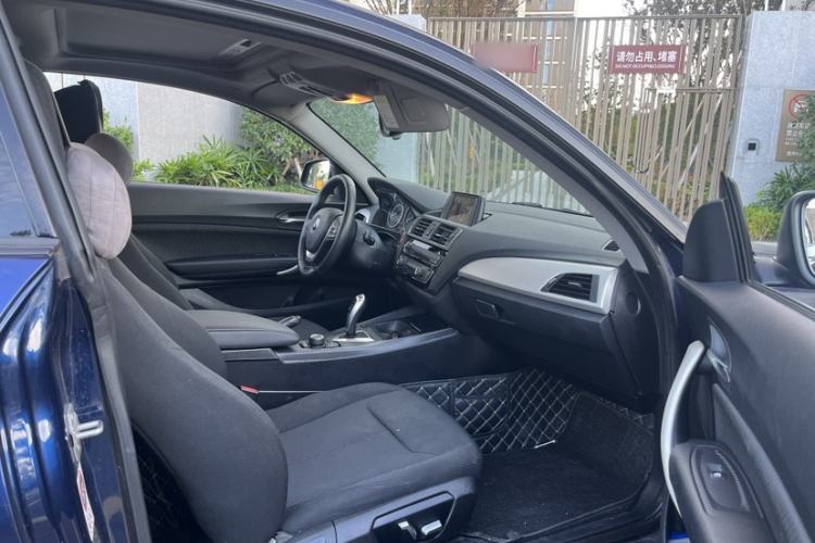 Used BMW 2 Series 2017 220i Leading Model
