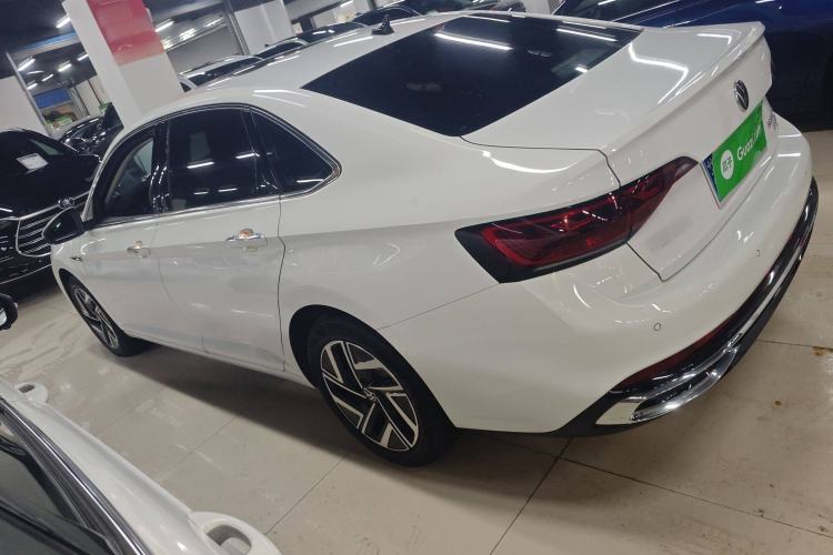 Used Volkswagen Sagitar 2023 300TSI DSG Excellence Edition
