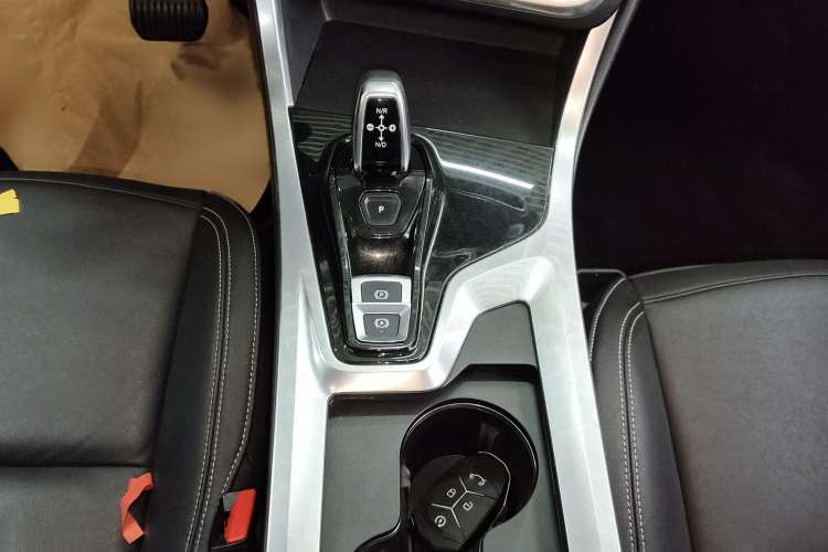 Used Lynk & Co 01 2017 2.0T Two-Wheel-Drive Version
