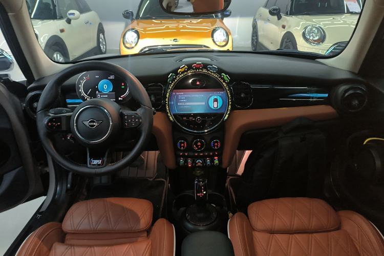 Used  MINI 2022 1.5T COOPER Five-Door Edition The Coopers Commemorative Version
