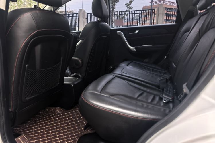 Used Haval H6 2013 Sports Edition 1.5T Manual Two-Wheel Drive Elite Model
