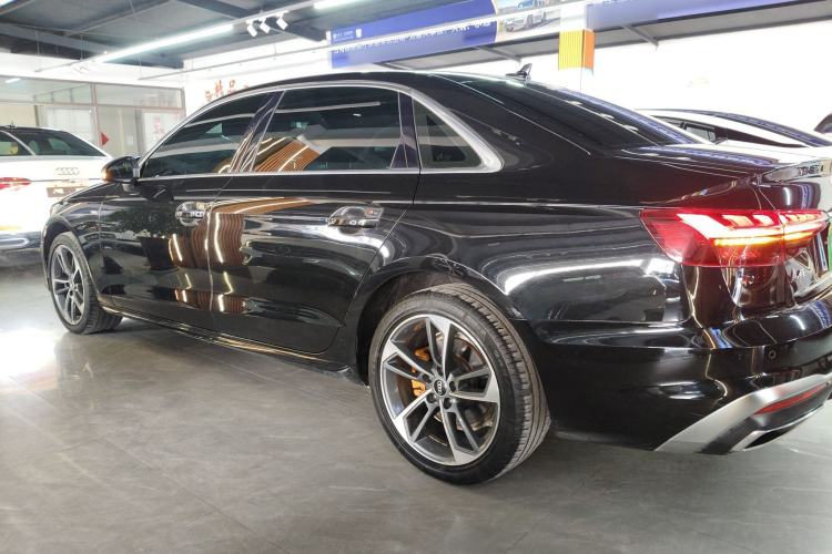 Used Audi A4L 2022 40 TFSI Fashion Dynamic Model