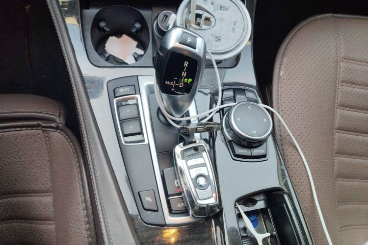 Used BMW 5 Series 2017 525Li Luxury Design Package
