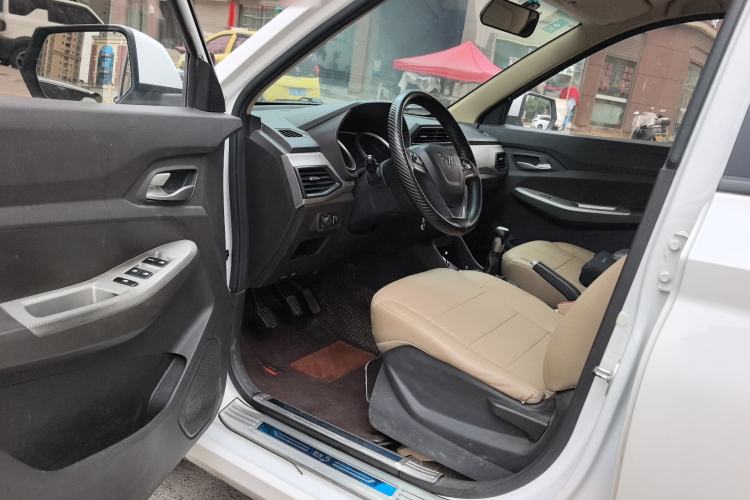 Used Wuling Hongguang 2018 1.5L S Comfort Model L2B
