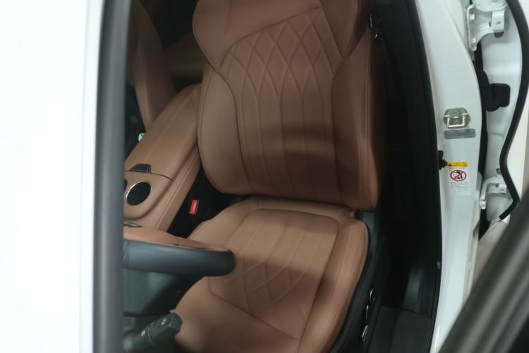 Used Changan UNI-Z New Energy 2024 Blue Whale Smart Electric iDD 125km Excellence Model
