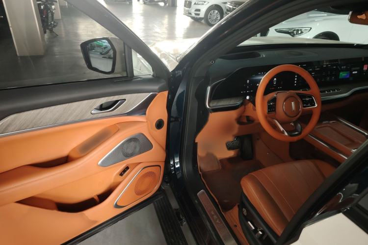 Used Wey Lanshan 2023 Four-Wheel Drive Ultra-Long Range Version
