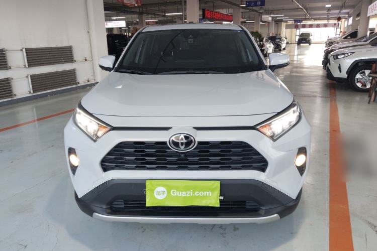Used Toyota RAV4 2022 2.0L CVT Two-Wheel Drive Fashion Edition
