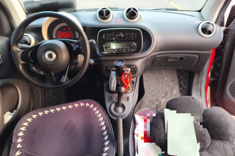 Used  fortwo 2018 1.0L 52kW Hardtop Dynamic Version China V
