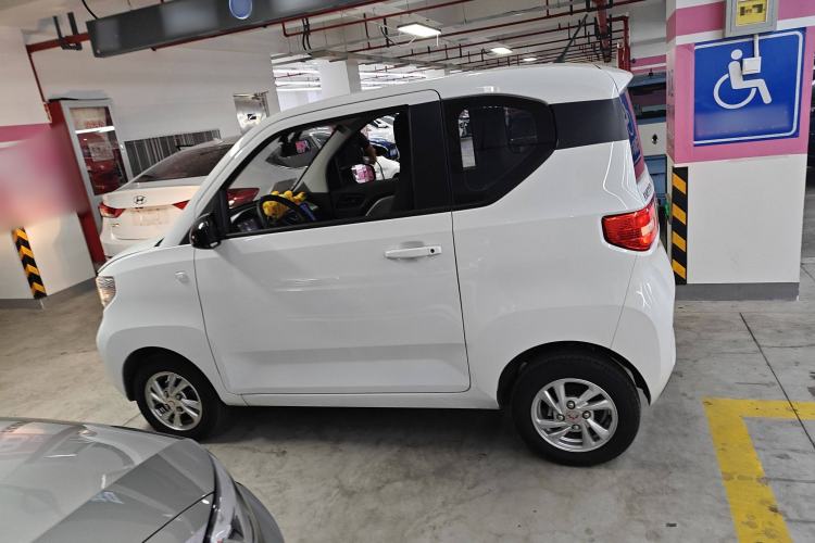 Used Wuling Hongguang MINIEV 2020 Zizai Version Lithium-NMC

