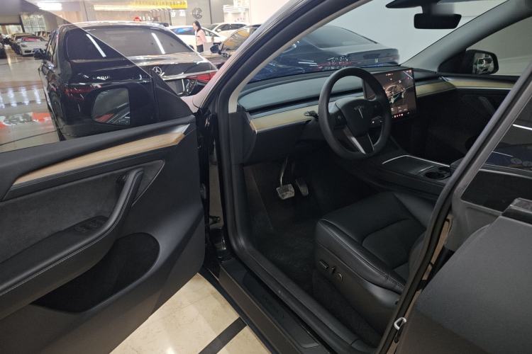 Used Tesla Model Y 2022 Revised Version Long-Range All-Wheel Drive
