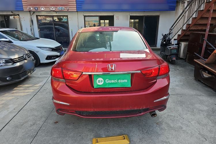 Used Honda Spirior 2015 2.0L Prestige Edition
