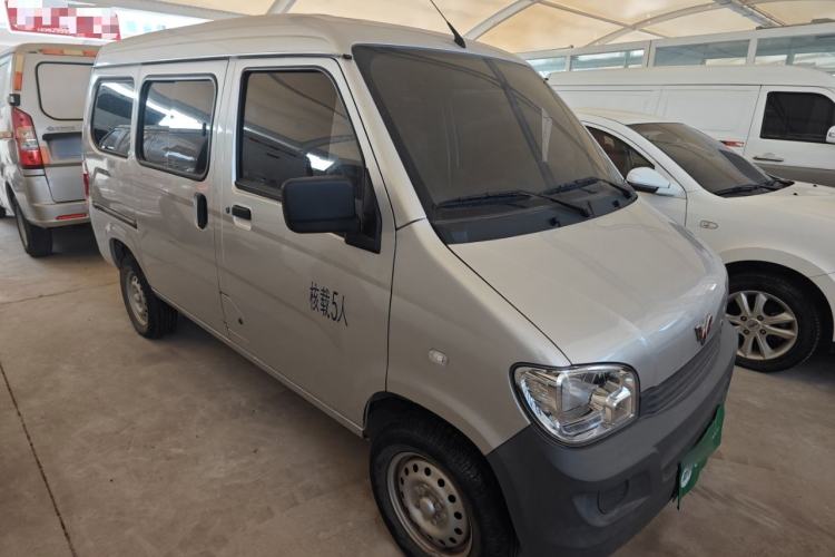 Used Wuling Zhiguang 2023 1.5L Practical Version 5/7 Seats