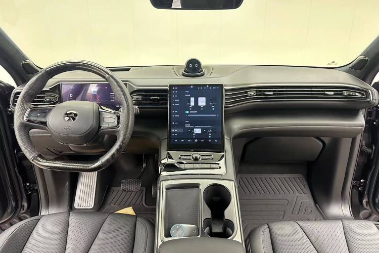 Used Nio ES8 2020 580 km Range Signature Edition Six-Seater Version
