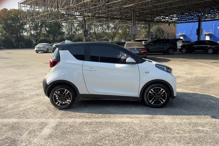 Used Chery Little Ant 2022 Sweet Pink Edition Half-Sugar Version Lithium Iron Phosphate 30 kW 301 km