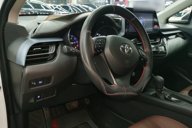 Used Toyota IZOA 2021 2.0L Yidong Edition