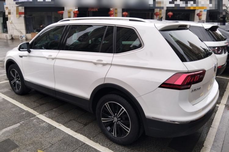 Used Volkswagen Tiguan L 2020 330TSI Automatic Two-Wheel Drive Panoramic Comfort Edition China VI Standard