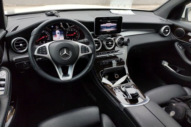 Used Mercedes-Benz GLC 2018 Facelifted GLC 260 4MATIC Dynamic Edition
