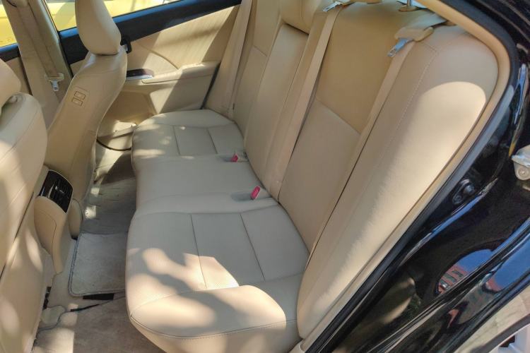 Used Toyota Camry 2015 2.0G Premier Edition