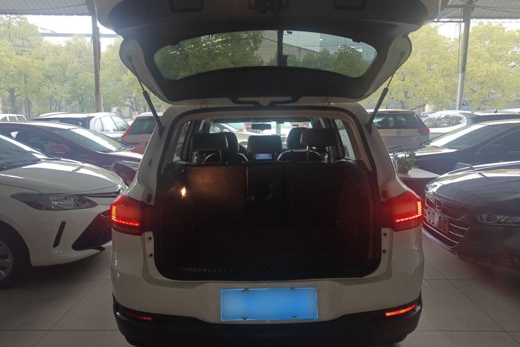 Used Volkswagen Tiguan 2016 300TSI Automatic Two-Wheel Drive Trend Edition
