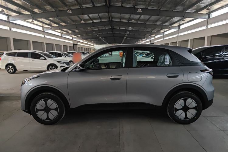 Used  Geome 2025 410 km Free Version