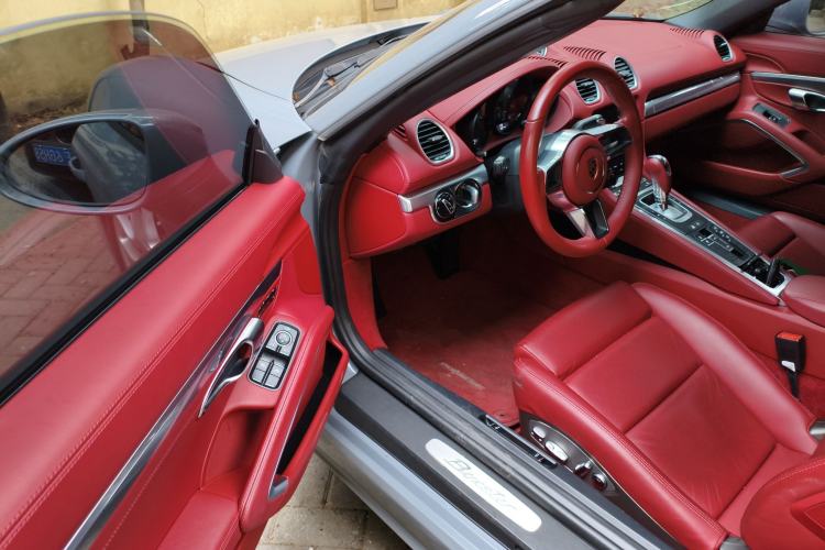 Used Porsche 718 2022 Boxster 2.0T