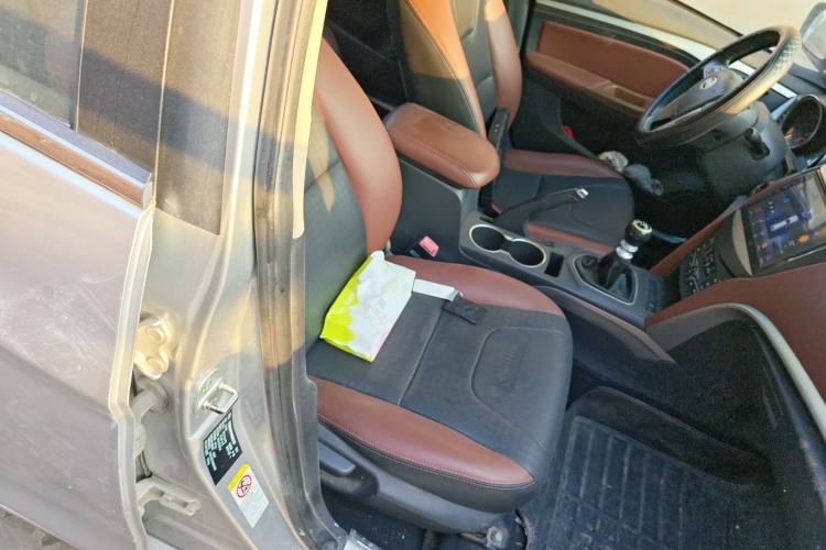 Used BYD G5 2014 1.5TI Manual Luxury Edition
