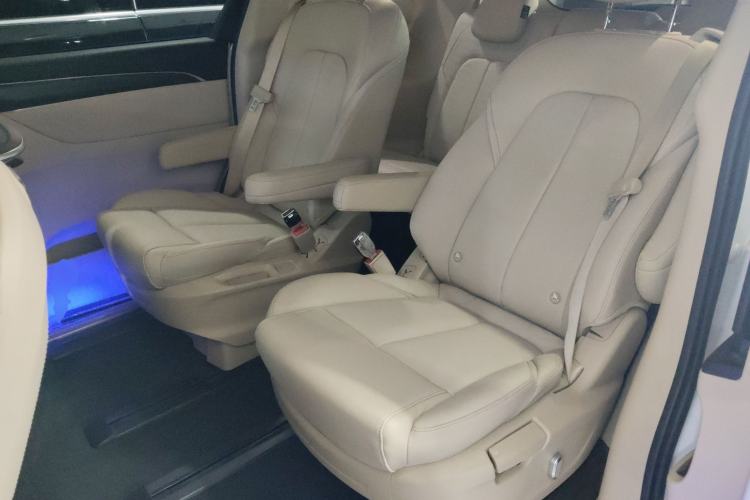 Used Buick GL8 2023 ES Lu Zun Deluxe Model