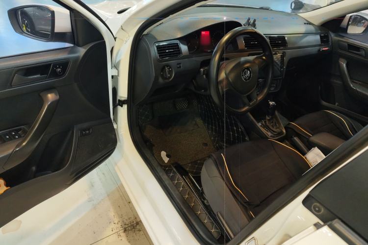 Used Volkswagen Santana 2016 1.6L Automatic Fashion Edition