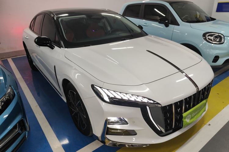 Used Hongqi H6 2024 2.0T ZhiMei Edition
