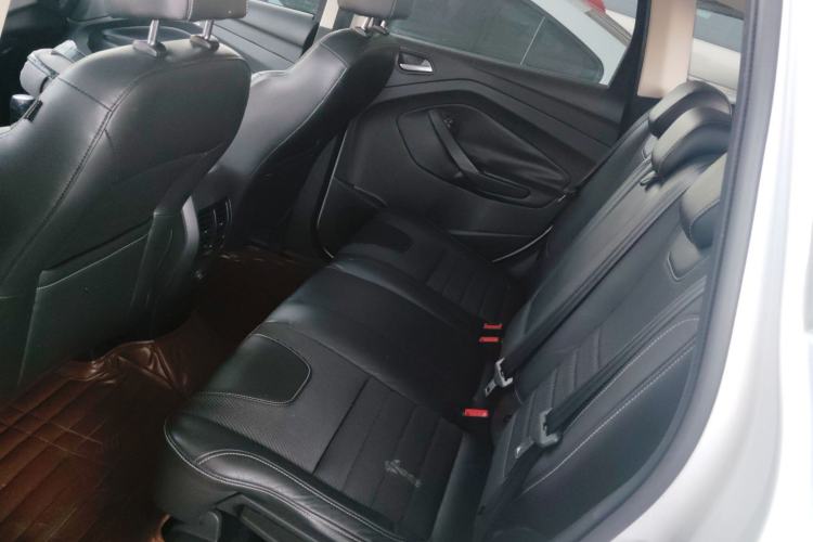 Used Ford Kuga 2013 1.6L GTDi Two-Wheel-Drive Trend Model