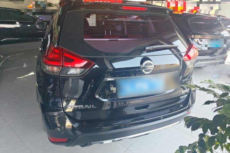 Used Nissan X-Trail 2019 2.0L CVT Smart Connect Comfort Edition 2WD
