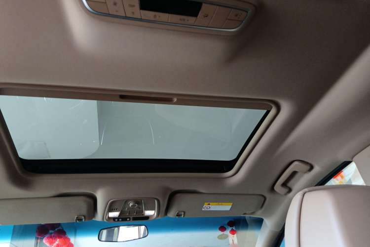 Used Buick GL8 2017 ES 28T Premium Version China V Standard
