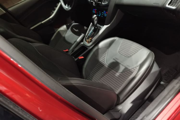 Used Ford Focus 2018 Hatchback Classic EcoBoost 180 Automatic Sport Edition