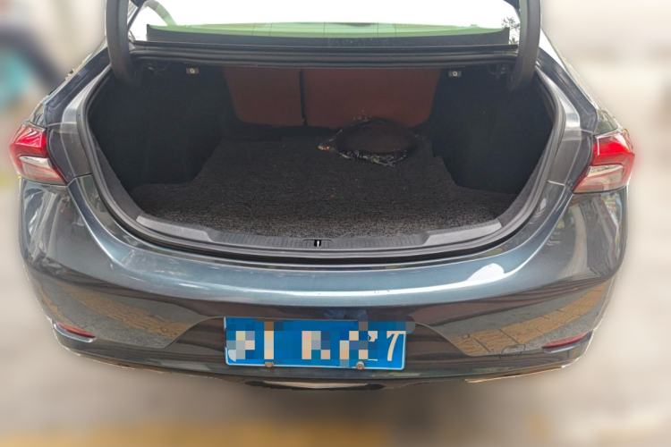 Used Buick LaCrosse 2019 28T Luxury Version
