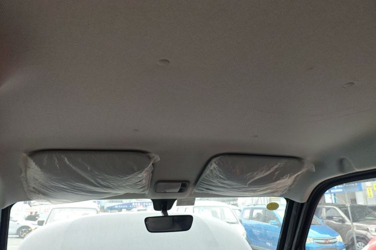 Used Wuling Zhiguang New Energy 2025 Comfort Model