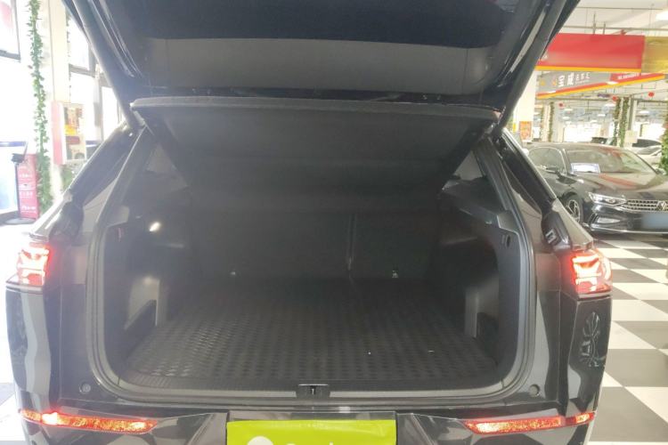 Used Volkswagen Tavendor 2024 380TSI All-Wheel Drive R-Line Cruise Edition
