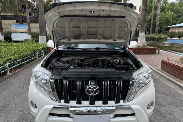 Used Toyota Prado 2016 2.7L Automatic Standard Edition
