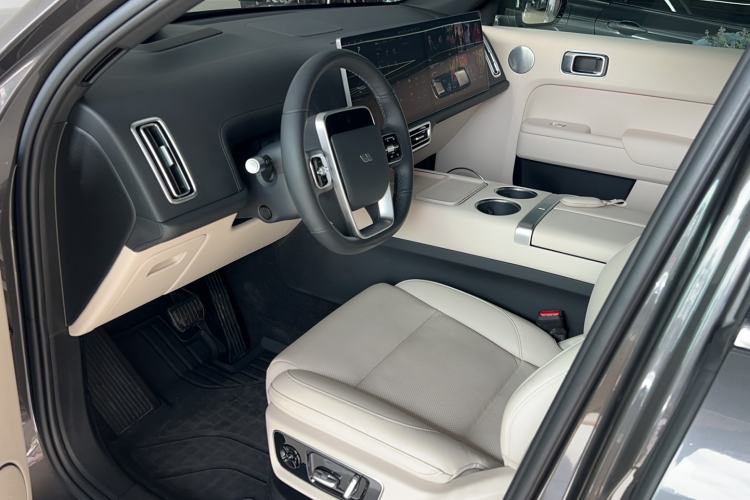 Used Li Auto L7 2023 Air model