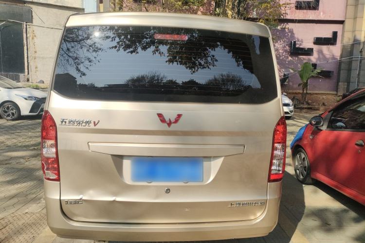 Used Wuling Rongguang V 2018 1.5L Standard Version