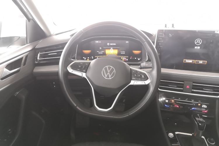 Used Volkswagen Sagitar 2023 200TSI DSG Excellence Edition
