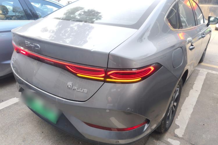 Used BYD Qin PLUS 2025 DM-i Smart Drive 120KM Superior Model
