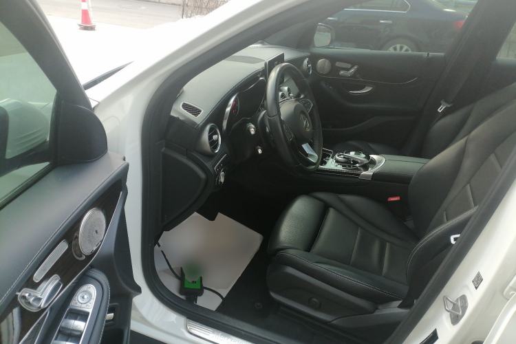 Used Mercedes-Benz GLC 2017 GLC 260 4MATIC Luxury Model