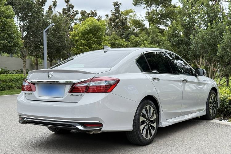 Used Honda Accord 2016 Hybrid 2.0L Sharp Edition
