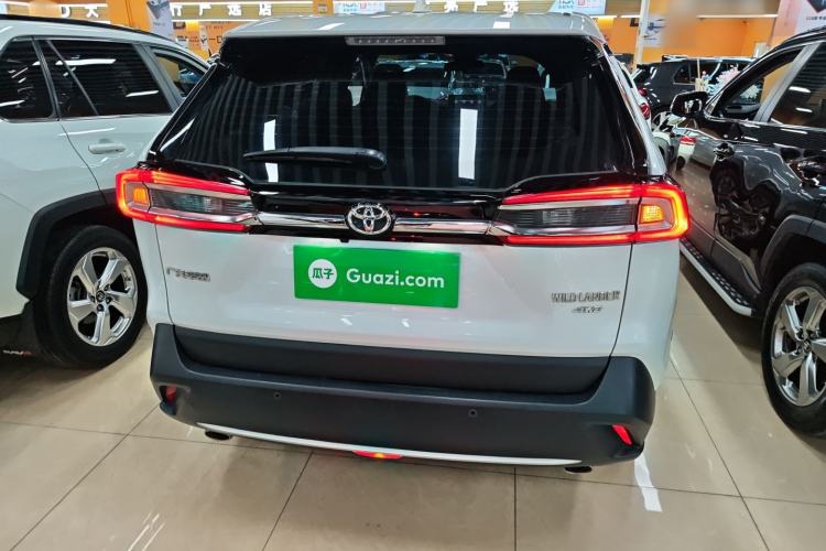 Used Toyota Wildlander 2022 2.0L CVT 4x4 Luxury PLUS Edition