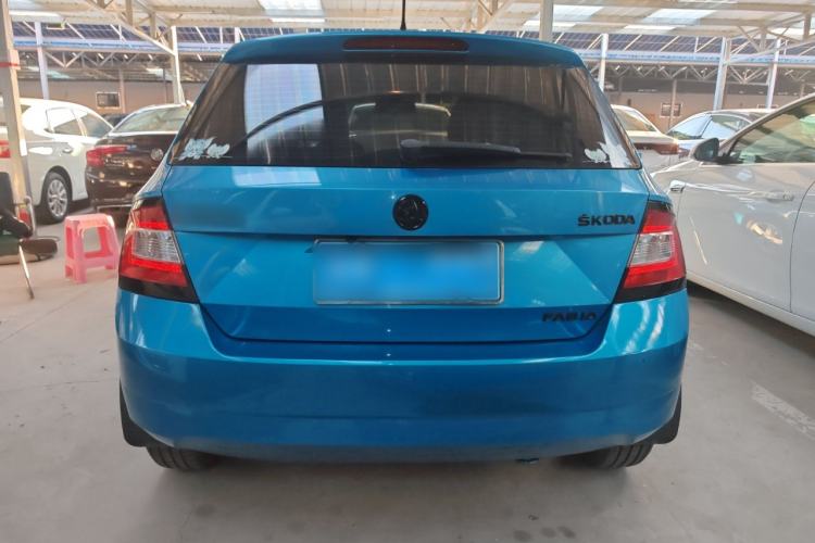 Used Skoda Fabia 2015 1.4L Automatic Chuanxing Edition
