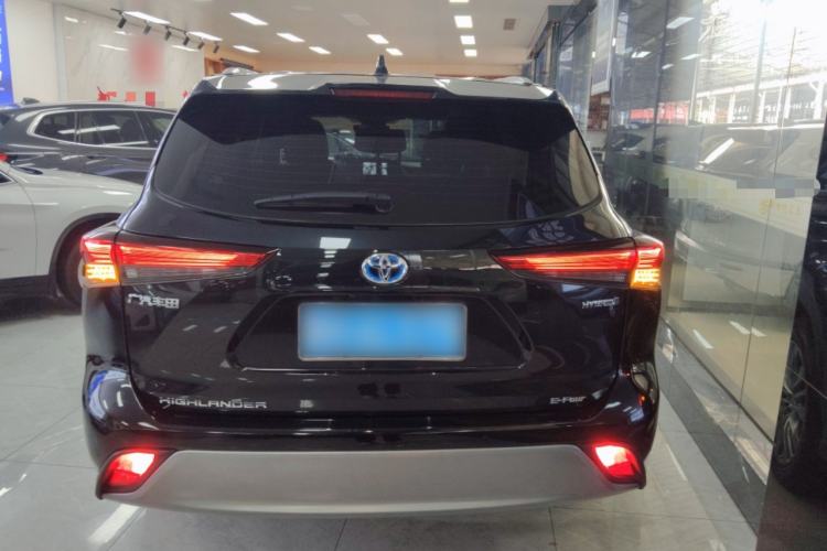 Used Toyota Highlander 2023 2.5L Smart Electric Hybrid Dual-Motor All-Wheel-Drive Luxury 7-Seater
