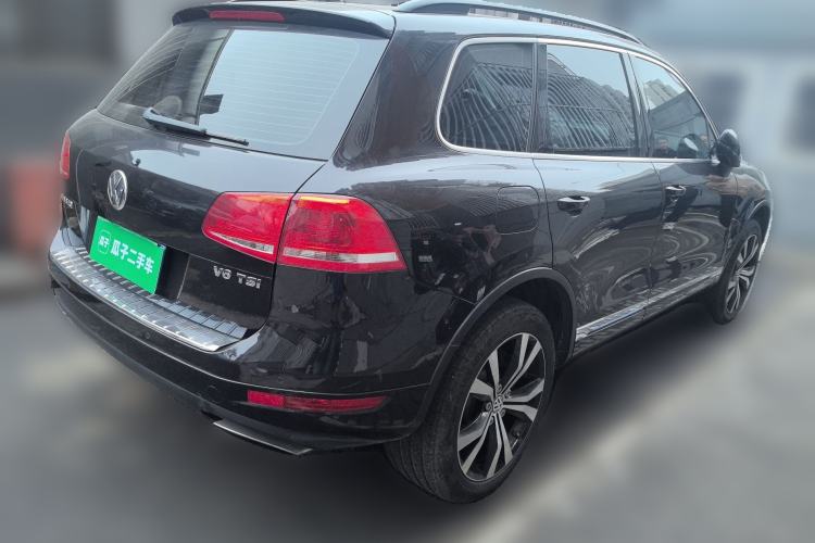 Used Volkswagen Touareg 2011 3.0 TSI Comfort Version