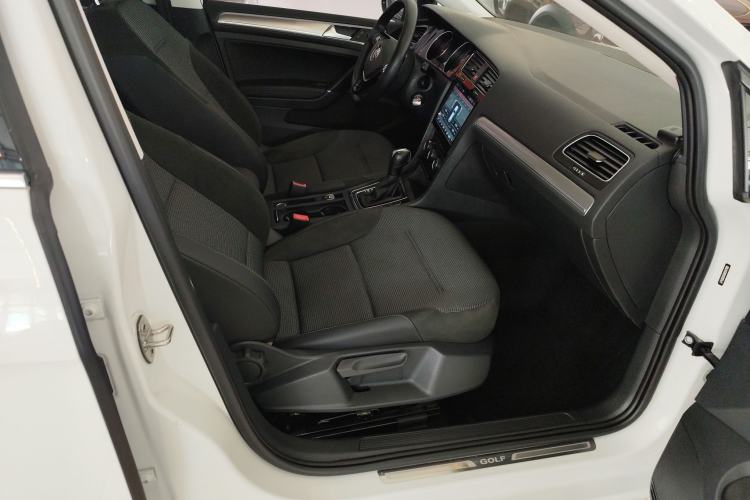 Used Volkswagen Golf 2019 280TSI DSG Comfort Version China VI Standard
